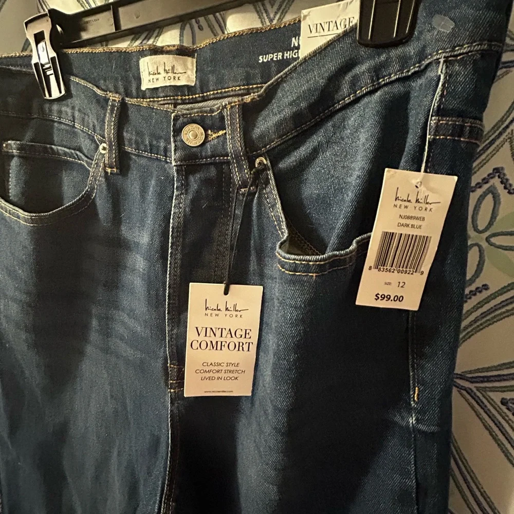 NWT Nicole Miller Vintage Comfort Jeans in Deep Blue W/Pockets “Worn Style” - Picture 9 of 16
